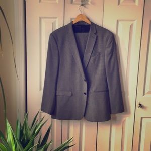 Zara Man 42R Suit, Matching pants 34/30.